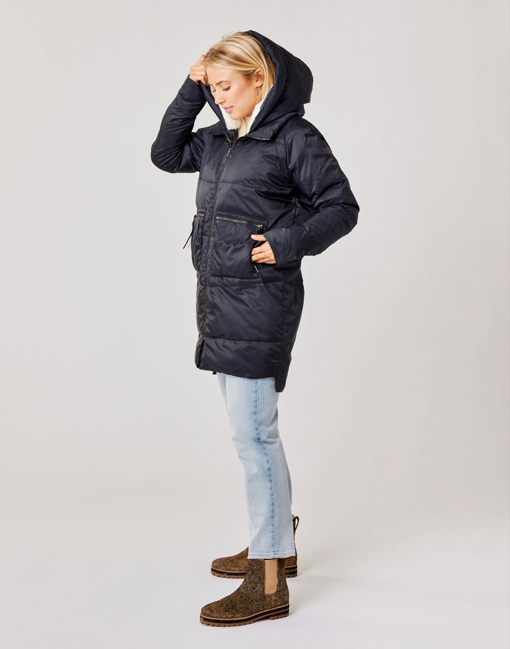 Davos Down Jacket: Black