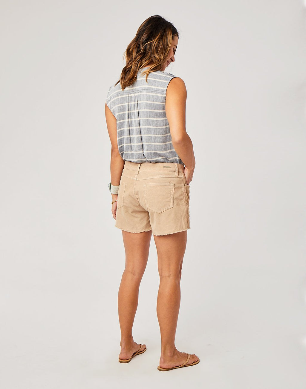 Oahu 4" Short : Straw