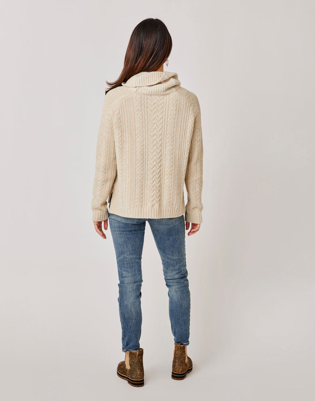 Field Sweater: Lt. Khaki Heather