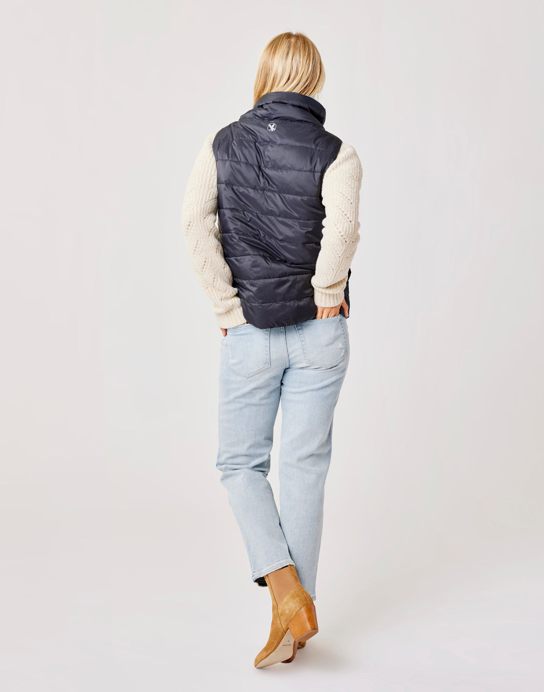Silverton Reversible Down Vest: Hydro/Black