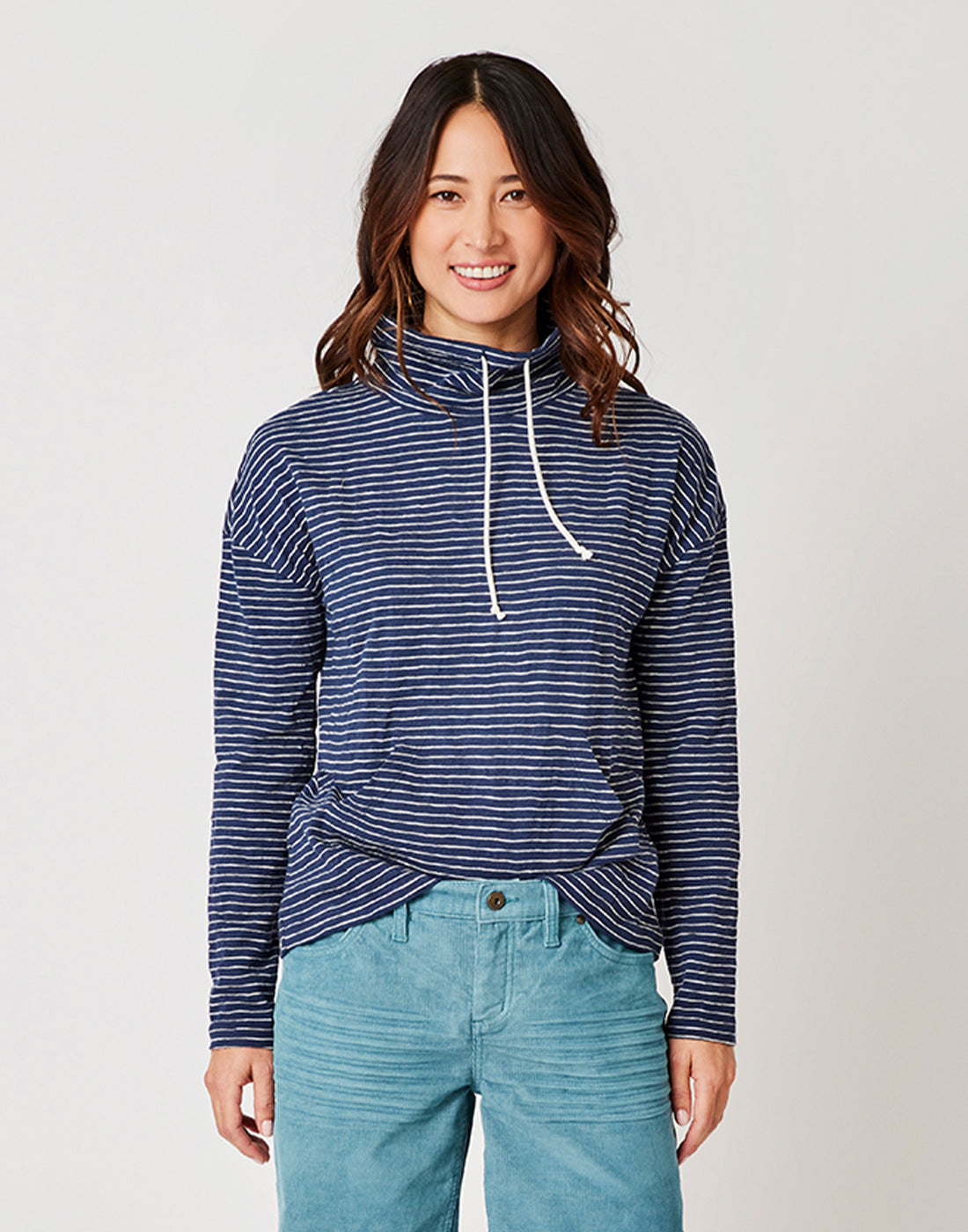 Bodie Funnel Neck: Navy Stripe