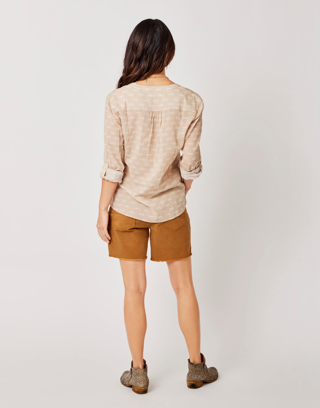 Dylan Gauze Shirt: Lt. Khaki Dashed