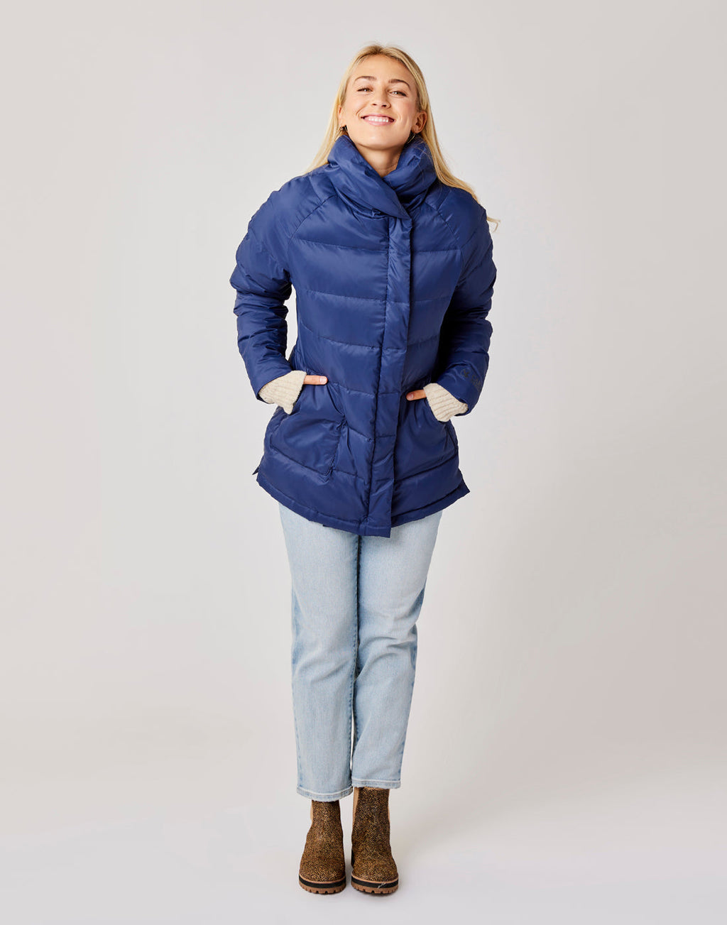 Minxy Down Jacket: Navy