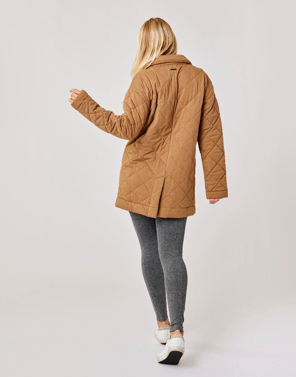 Maggie Quilted Topper: Cocoa Heather