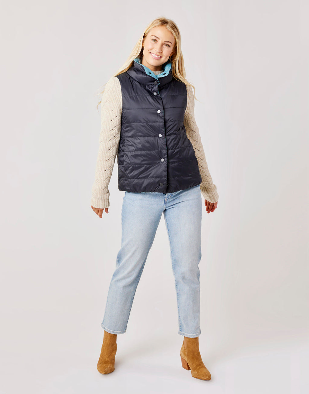 Silverton Reversible Down Vest: Hydro/Black