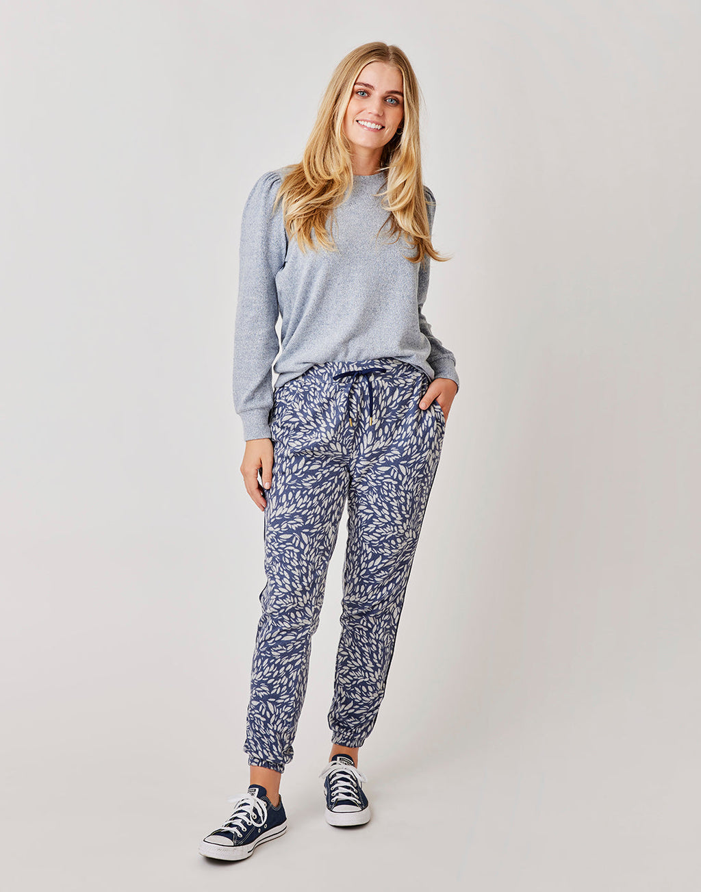 Chelsea Jogger: Navy Alta