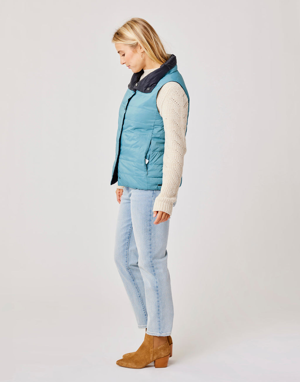 Silverton Reversible Down Vest: Hydro/Black