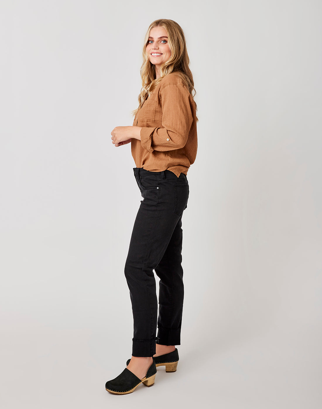 Carson Jean: Black