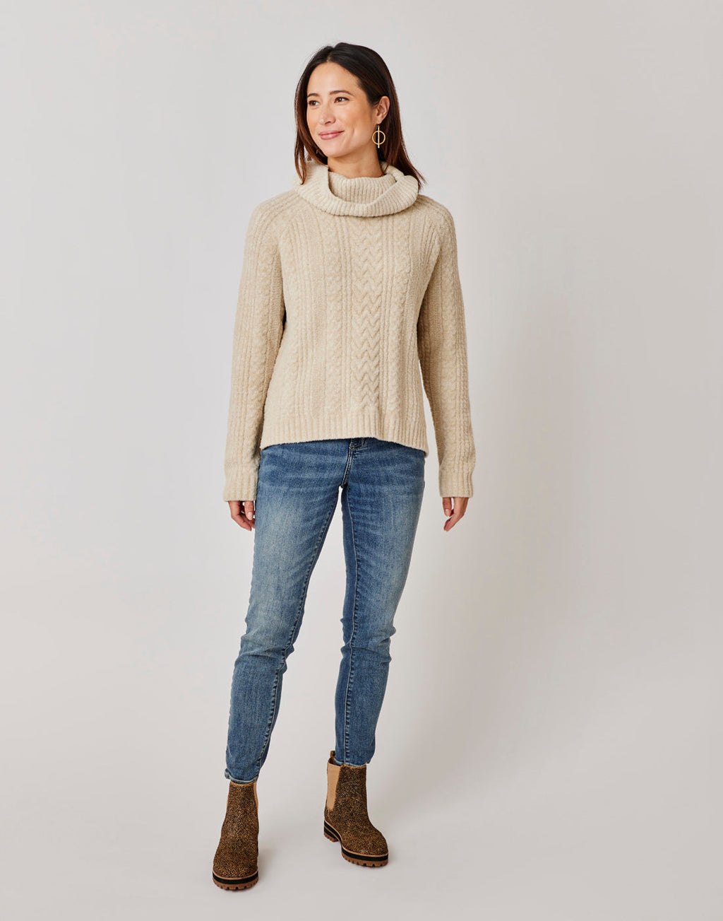 Field Sweater: Lt. Khaki Heather