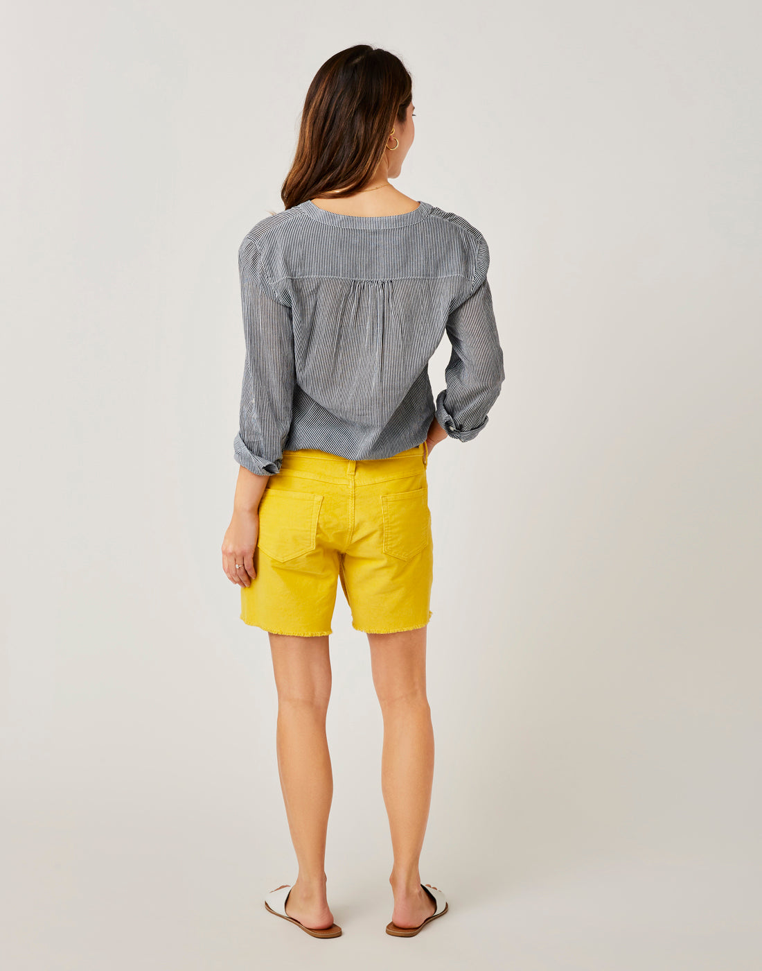 Oahu 6" Short: Yellow