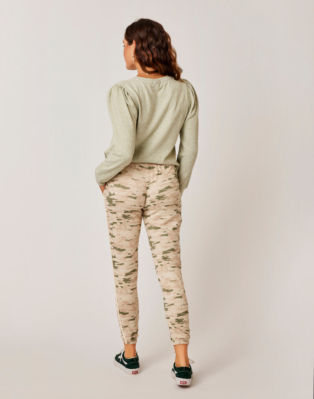 Naomi Sweatshirt: Olive Heather