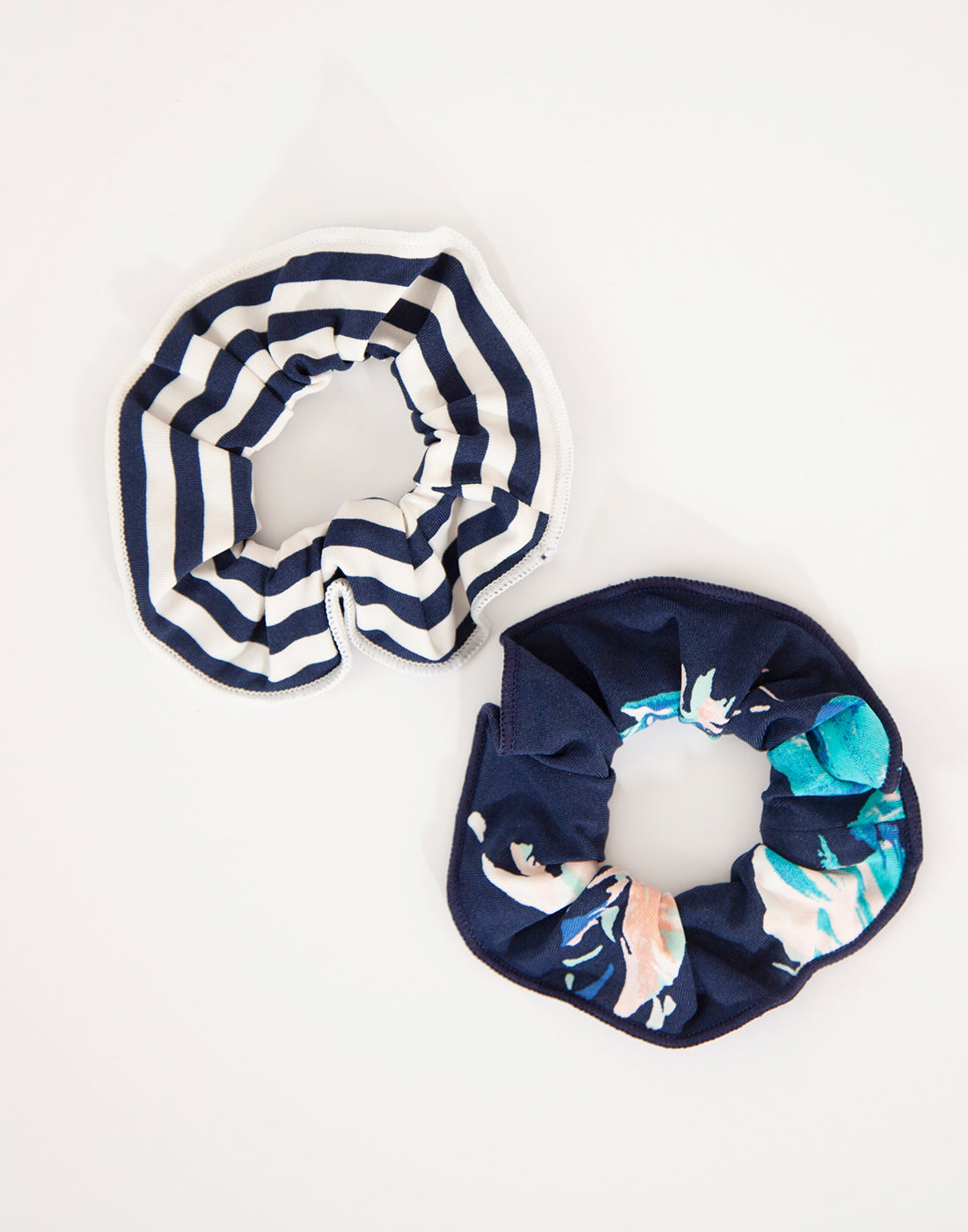 Surf Scrunchie: Stargazer-Navy Stripe