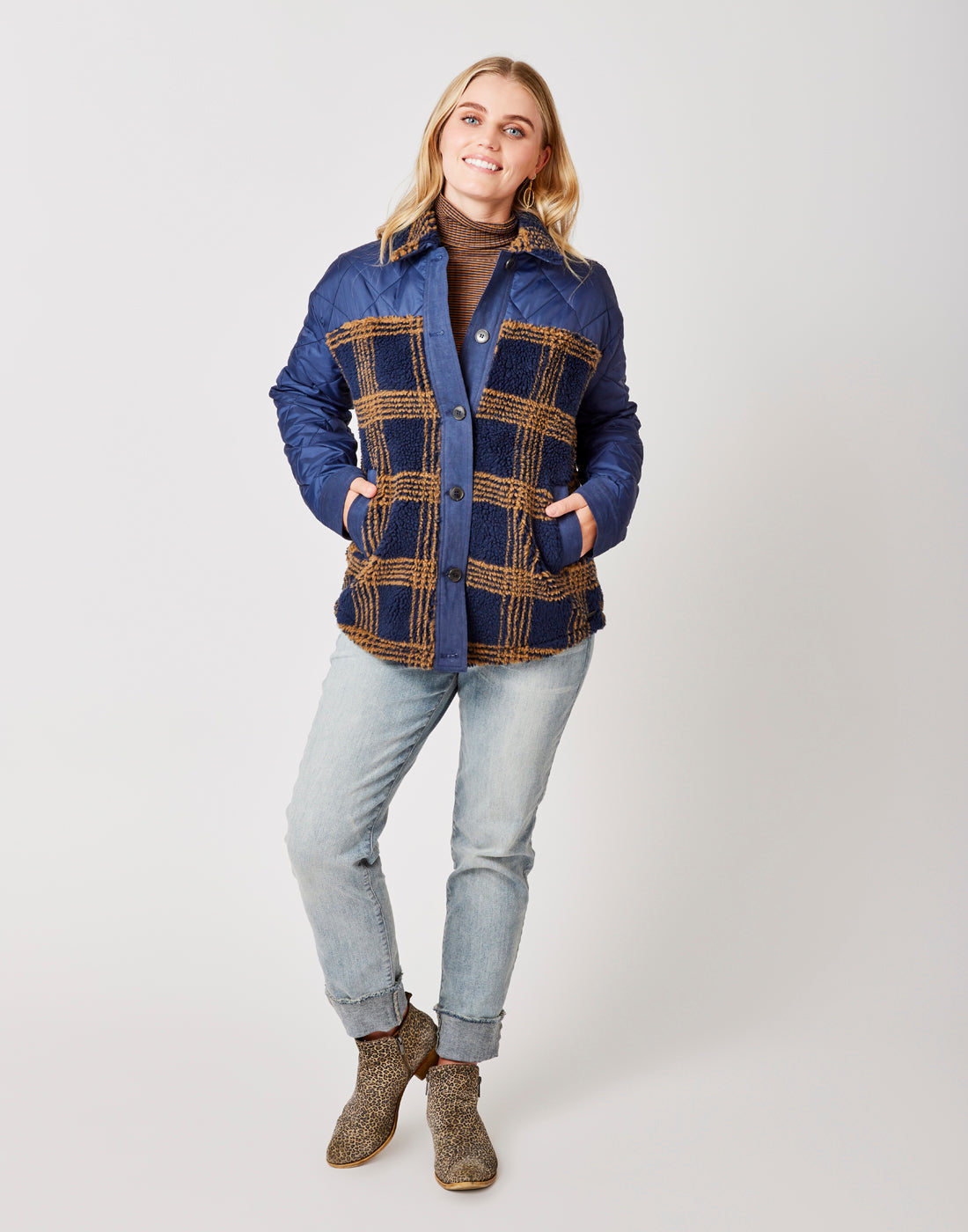 Vineyard Shacket: Navy Plaid